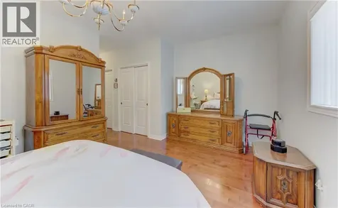 369 Zeller Drive Kitchener ON N2A 0A3