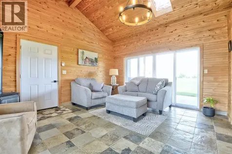 4791 Concession Road 9 Windsor ON N0R 1K0