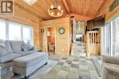 4791 Concession Road 9 Windsor ON N0R 1K0