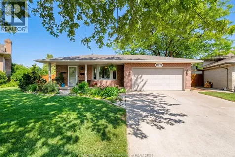 13176 Veronica Court Tecumseh ON N8N 3V3