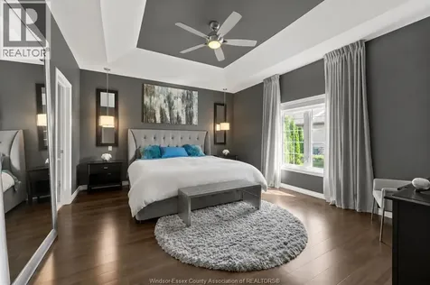 6087 Livingstone Street Windsor ON N9J 3V6