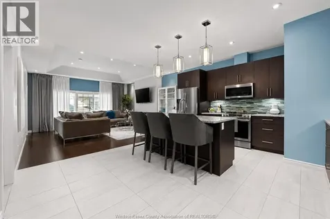 6087 Livingstone Street Windsor ON N9J 3V6