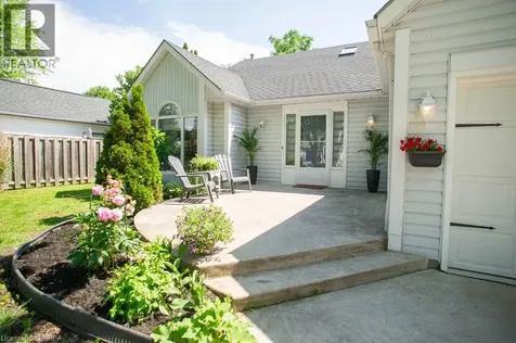 61 Leslie Avenue Port Dover ON N0A 1N4