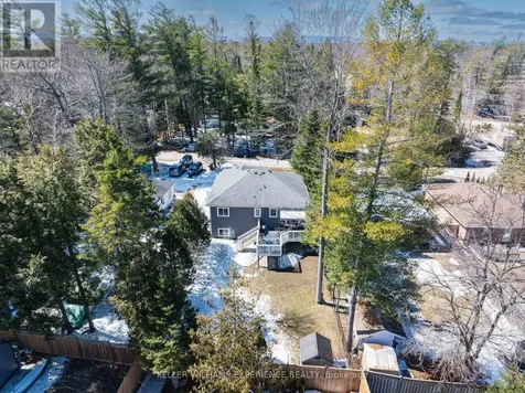 7 50th Street South Wasaga Beach ON L9Z 1X5