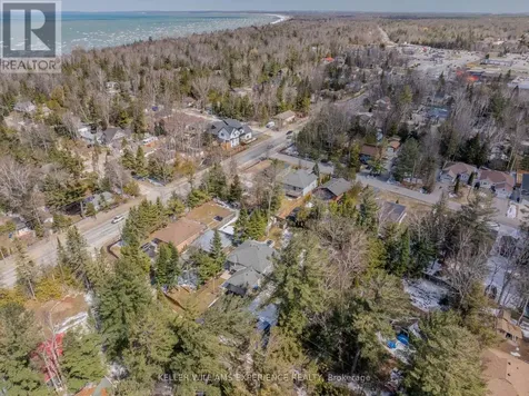 7 50th Street South Wasaga Beach ON L9Z 1X5