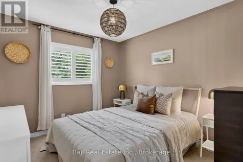 244 Lorne Court Selwyn ON K9L 0A1