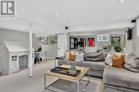 244 Lorne Court Selwyn ON K9L 0A1