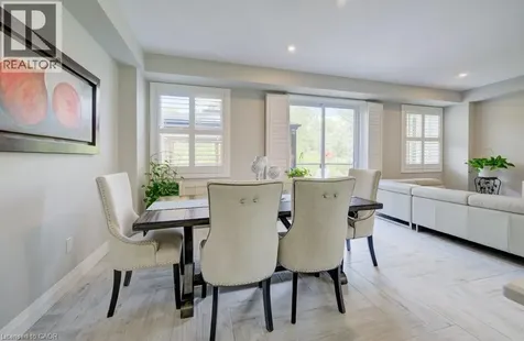 924 Chapel Hill Court Kitchener ON N2R 0P4