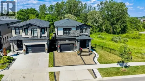 924 Chapel Hill Court Kitchener ON N2R 0P4
