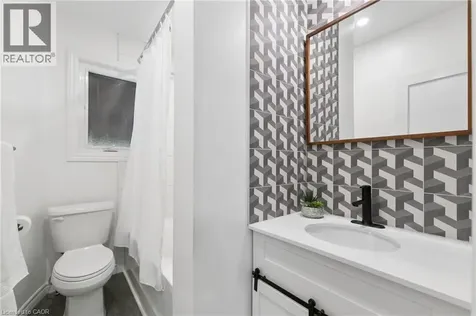 209 Bedford Road Kitchener ON N2G 3A5