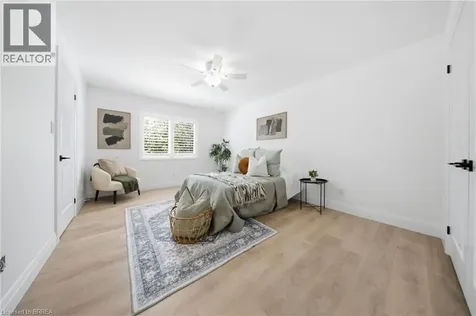 21 Sandy Row Brantford ON N3T 5Z3