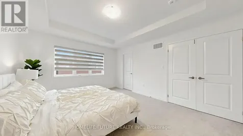 1406 Swallowtail Lane Pickering ON L1X 0N8