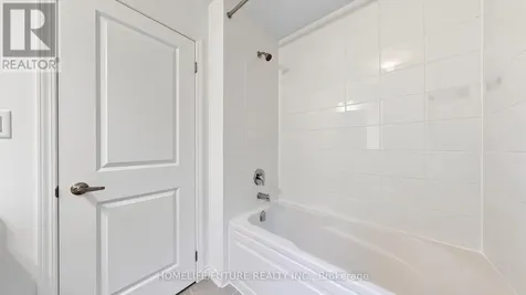 1406 Swallowtail Lane Pickering ON L1X 0N8