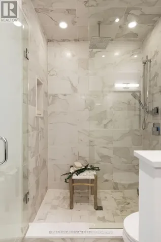 19 Lark Street Toronto (the Beaches) ON M4L 3M5