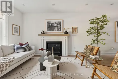 19 Lark Street Toronto (the Beaches) ON M4L 3M5
