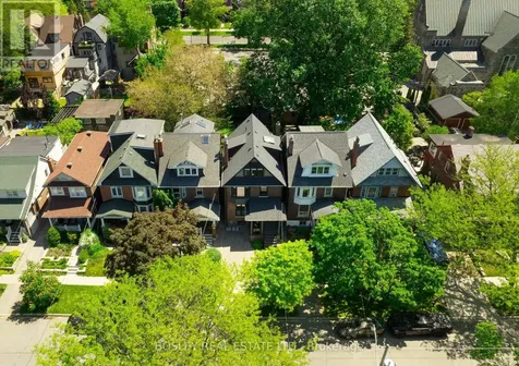 19 Lark Street Toronto (the Beaches) ON M4L 3M5