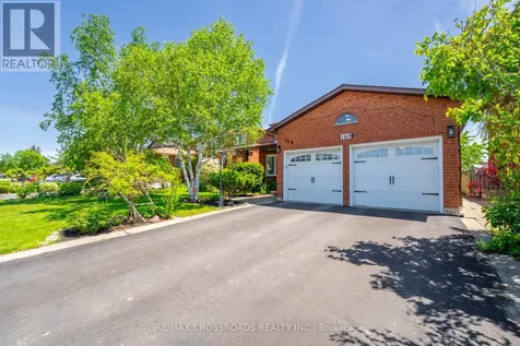 169 Morning Star Drive Vaughan (west Woodbridge) ON L4L 6J1