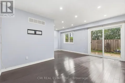 80 Dundalk Drive Toronto (dorset Park) ON M1P 4T7