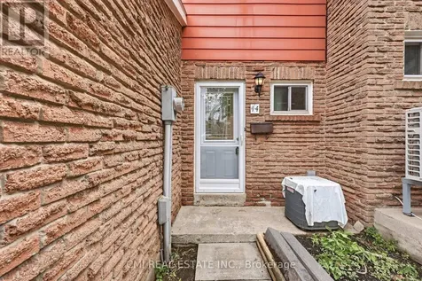 80 Dundalk Drive Toronto (dorset Park) ON M1P 4T7