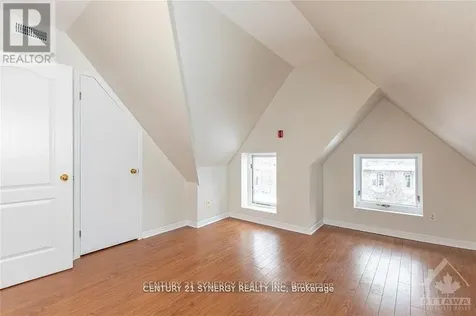 450 Maclaren Street Ottawa ON K1R 5K6