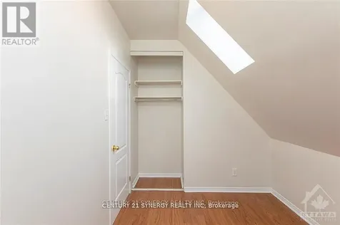 450 Maclaren Street Ottawa ON K1R 5K6