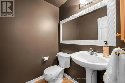 1547 Henri Lauzon Street Ottawa ON K1C 7R9