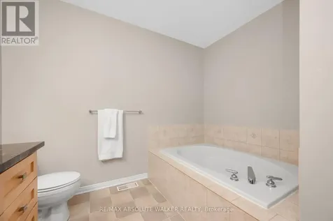 1547 Henri Lauzon Street Ottawa ON K1C 7R9