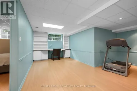 1547 Henri Lauzon Street Ottawa ON K1C 7R9