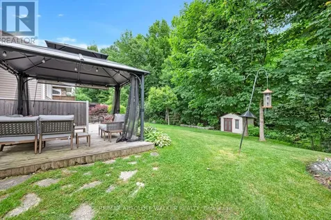 1547 Henri Lauzon Street Ottawa ON K1C 7R9