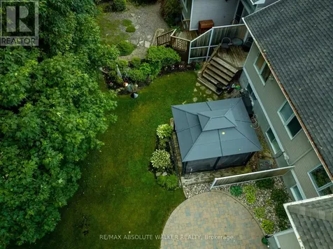 1547 Henri Lauzon Street Ottawa ON K1C 7R9