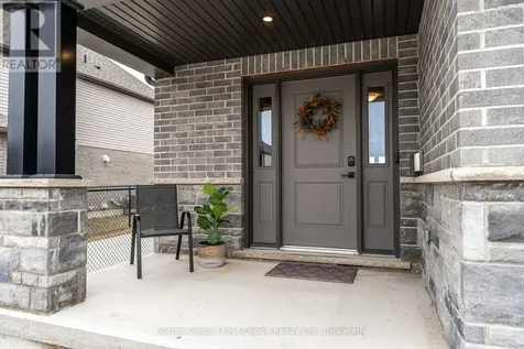 236 Bradshaw Drive Stratford ON N5A 0G5