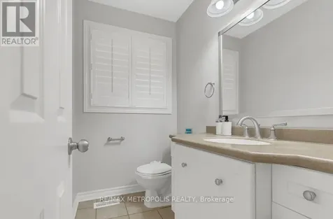 100 Warren Road Kitchener ON N2M 4T4