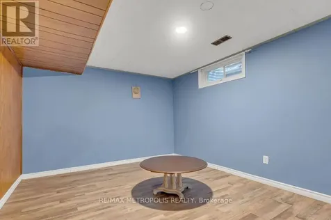 100 Warren Road Kitchener ON N2M 4T4