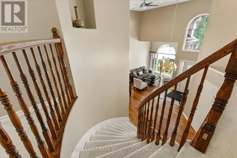 9 Blackshire Circle Ottawa ON K2J 5L8