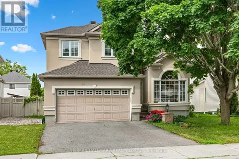 9 Blackshire Circle Ottawa ON K2J 5L8