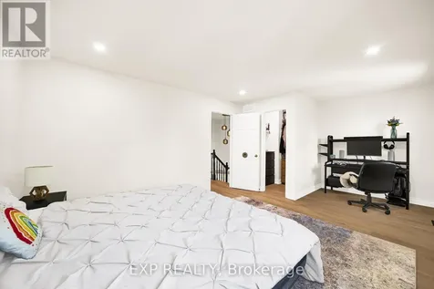 87 Banchory Crescent Ottawa ON K2K 2V2