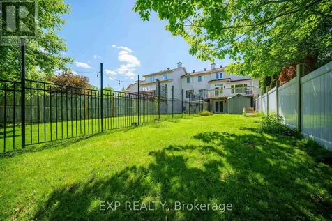 87 Banchory Crescent Ottawa ON K2K 2V2