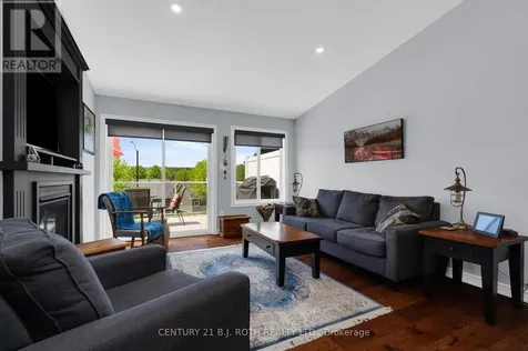 34 Chamberlain Crescent Penetanguishene ON L9M 0A6