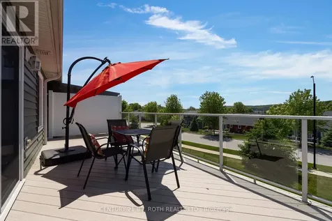 34 Chamberlain Crescent Penetanguishene ON L9M 0A6