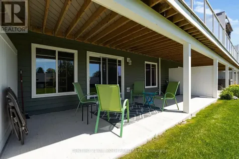 34 Chamberlain Crescent Penetanguishene ON L9M 0A6