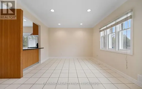 Kipling Avenue Vaughan (west Woodbridge) ON L4L 1Z5