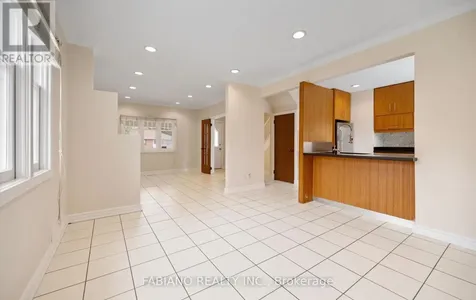 Kipling Avenue Vaughan (west Woodbridge) ON L4L 1Z5