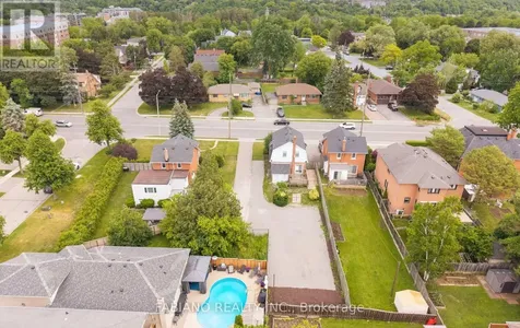 Kipling Avenue Vaughan (west Woodbridge) ON L4L 1Z5