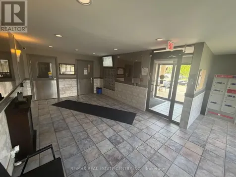 65 Highland Crescent Kitchener ON N2M 5M8