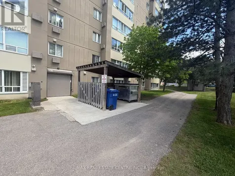 65 Highland Crescent Kitchener ON N2M 5M8