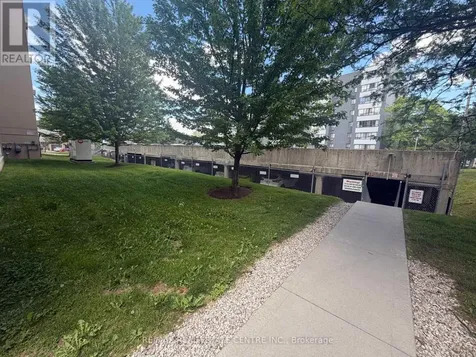 65 Highland Crescent Kitchener ON N2M 5M8