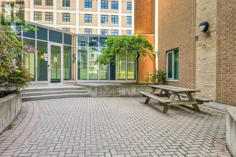 134 York Street Ottawa ON K1N 1K8