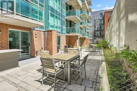 134 York Street Ottawa ON K1N 1K8