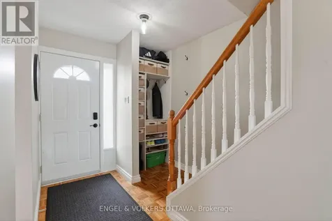 3251 Bannon Way Ottawa ON K1T 1T2