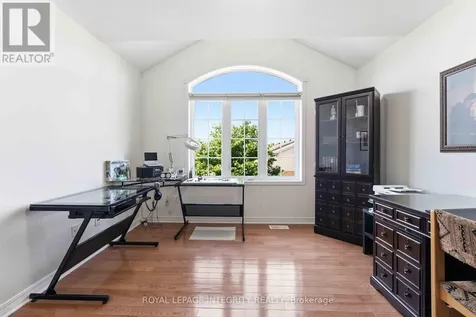 347 Antigonish Avenue Ottawa ON K4A 0T9
